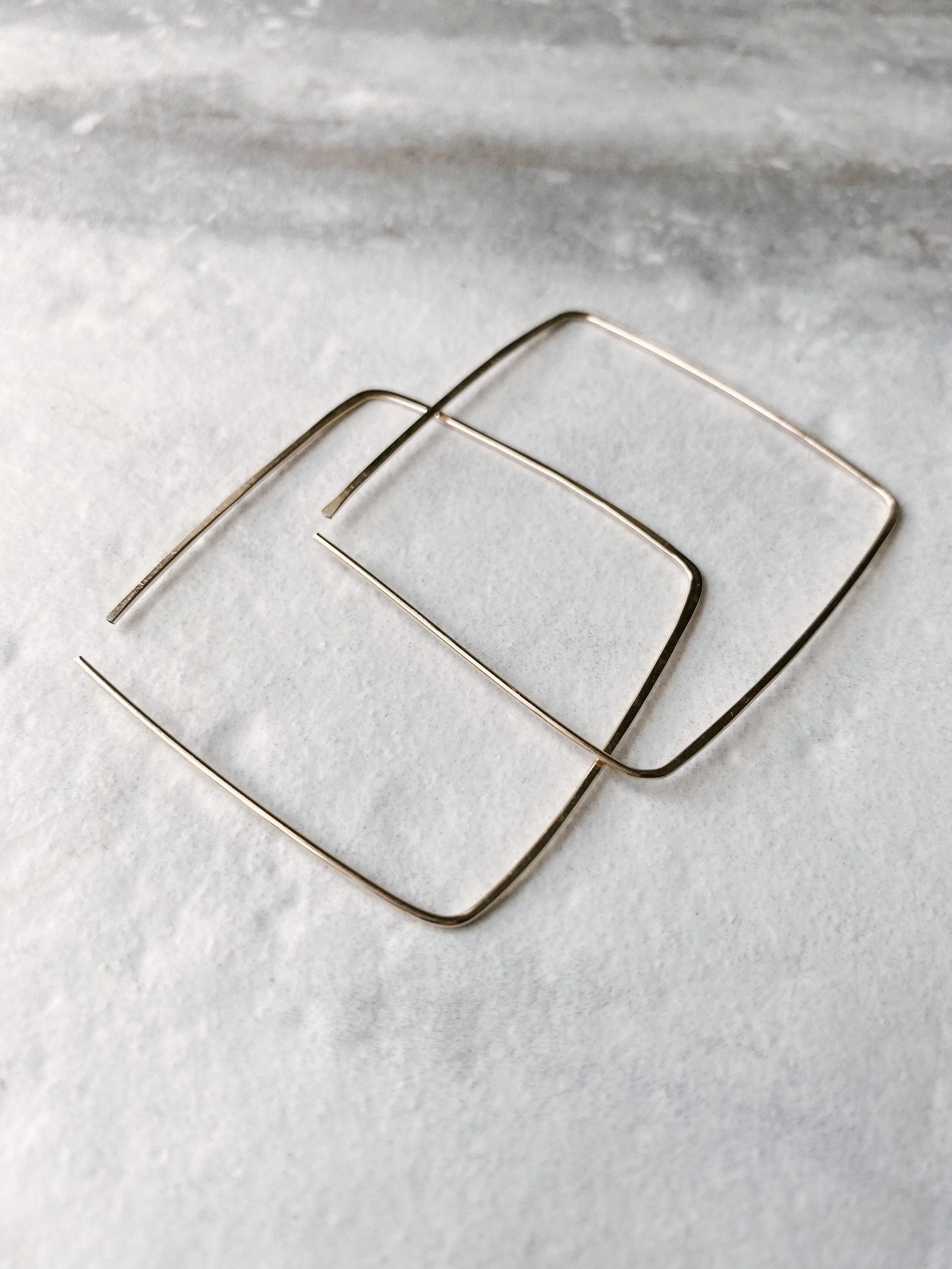 Lex Gold Hammered Square Threaders