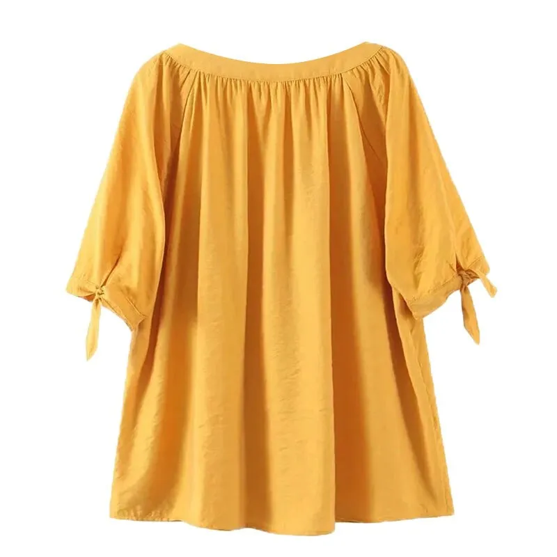 LOOSE BLOUSE WITH BOW TIED