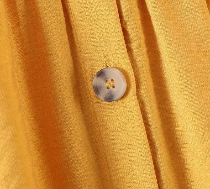 LOOSE BLOUSE WITH BOW TIED