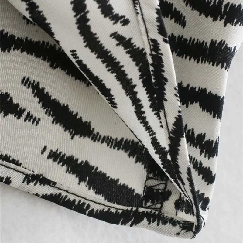 ZEBRA PRINT CROPPED SHIRT